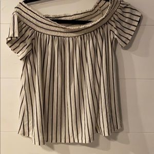 American Eagle off the shoulder shirt